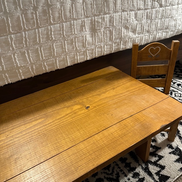 1991 American Girl Doll Molly McIntire with Custom Handmade Doll Table - Picture 8 of 16